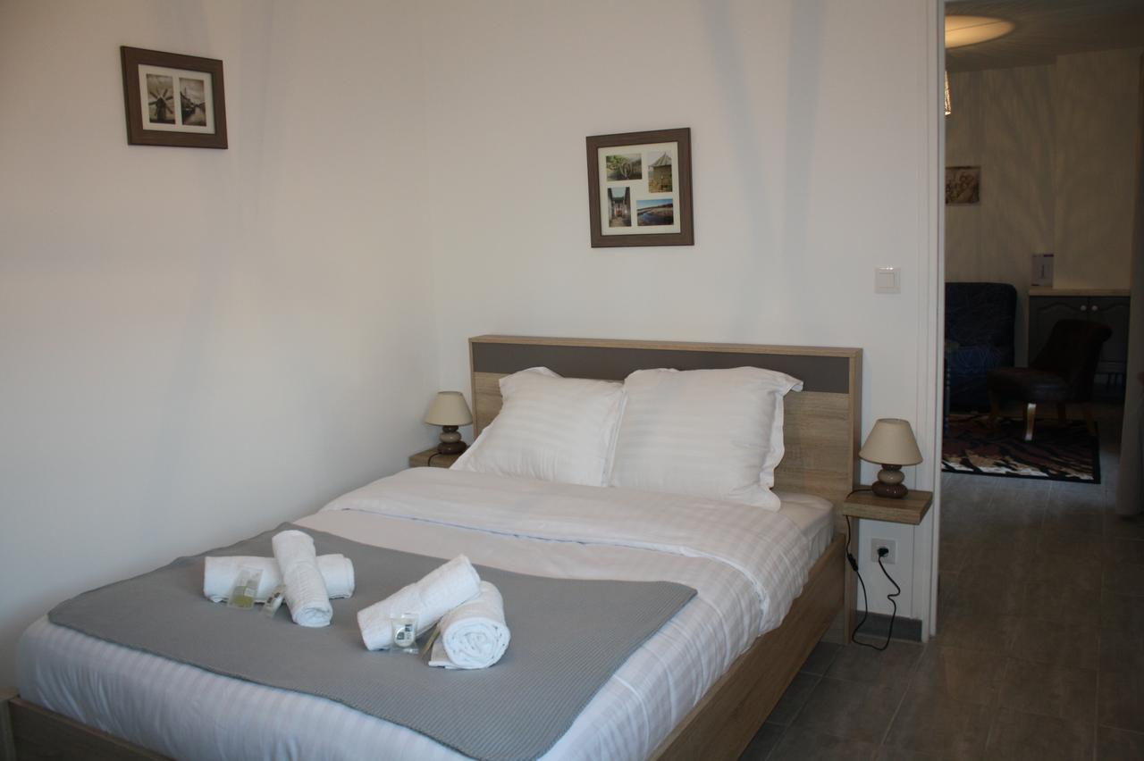 Logis Hotel Chemin Des Dames Le Relais De Fleurette Pontavert Luaran gambar